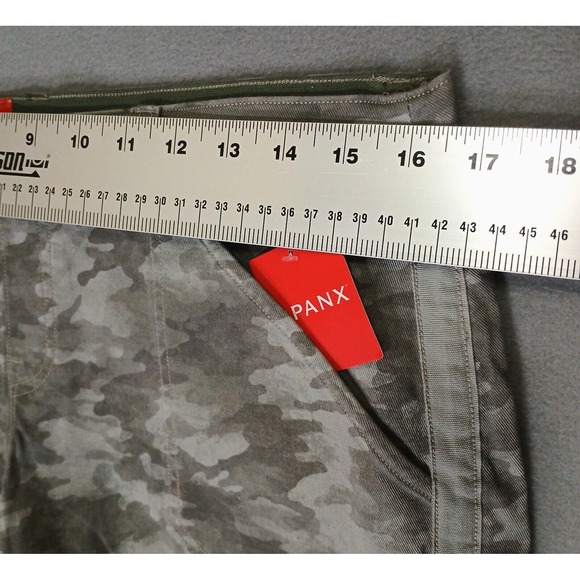 Spanx Women's Stone Wash Camo Stretch Twill Shorts W/Pockets 5" 20318R Large - Picture 4 of 16